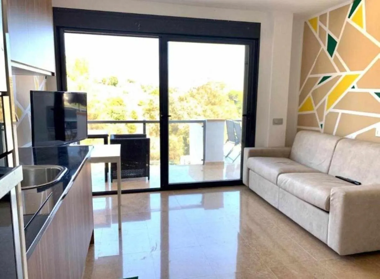 Apartamento 2 En Chalet Con Vista Abierta Al Mar مالقة